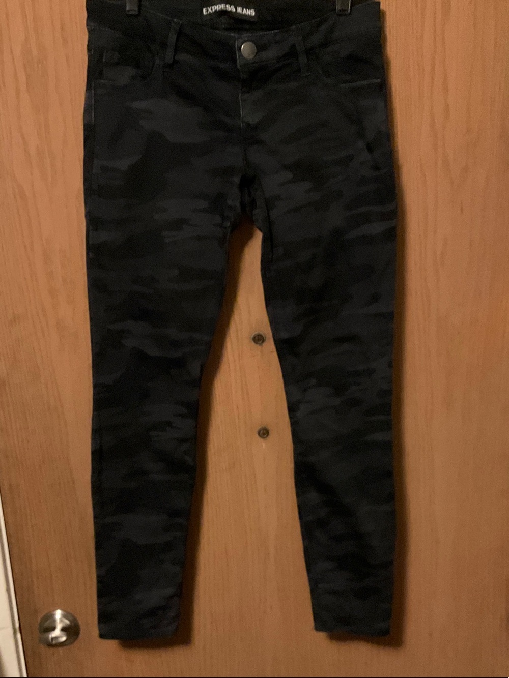 Express Women's Black Camo Skinny Jeans